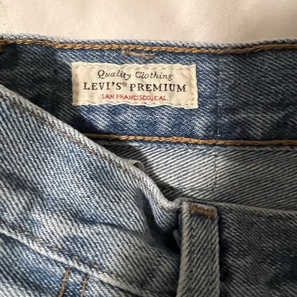 Levi Jeans - Picture 4 of 4